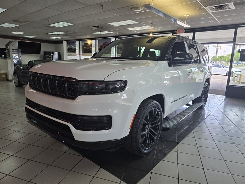 Bright White Clear Coat 2024 Jeep Grand Wagoneer L Obsidian 4WD SUV / Crossover Four-Wheel Drive Automatic