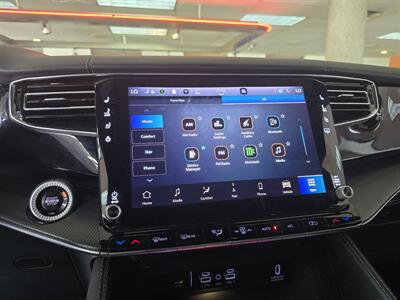 2024 Jeep Grand Wagoneer L Obsidian 4DR SUV 4X4   - Photo 29 - Hamilton, OH 45015