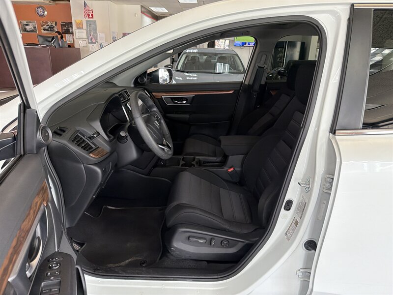 2021 Honda CR-V EX 4DR SUV AWD - Photo 9 - Hamilton, OH 45015
