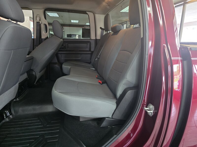 2017 RAM 1500 Express - Photo 11 - Hamilton, OH 45015