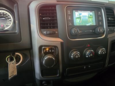 2017 RAM 1500 Express - Photo 24 - Hamilton, OH 45015