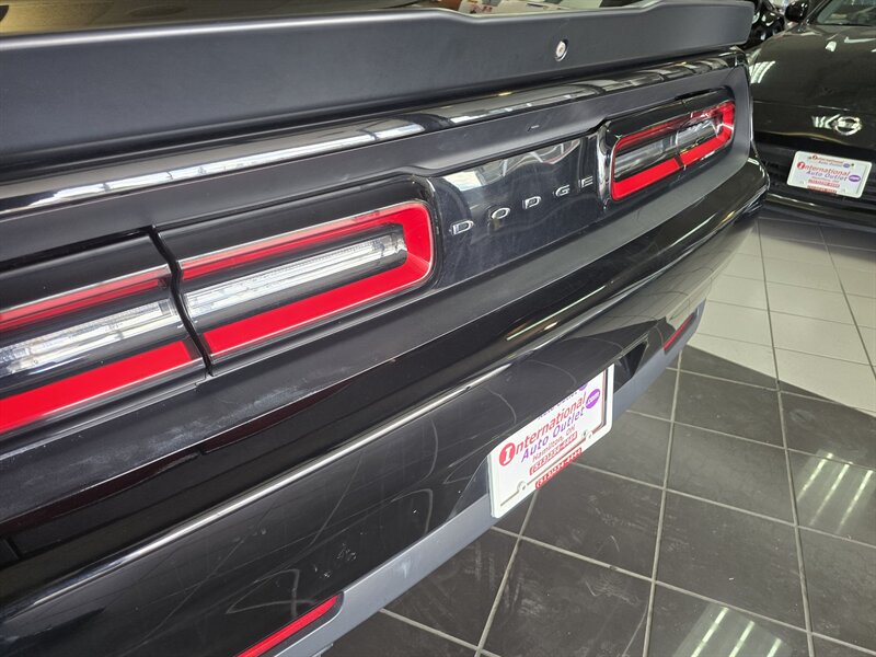2019 Dodge Challenger SXT - Photo 24 - Hamilton, OH 45015