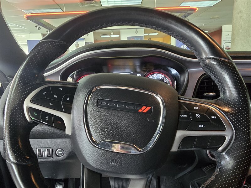 2019 Dodge Challenger SXT - Photo 19 - Hamilton, OH 45015