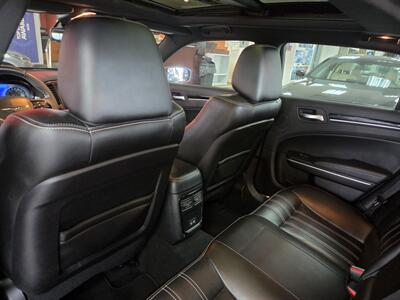2023 Chrysler 300 Series S V6 4DR SEDAN - Photo 25 - Hamilton, OH 45015