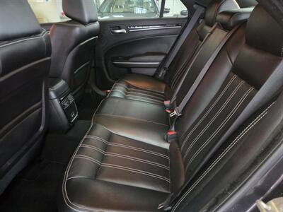 2023 Chrysler 300 Series S V6 4DR SEDAN - Photo 15 - Hamilton, OH 45015