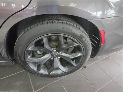 2023 Chrysler 300 Series S V6 4DR SEDAN - Photo 47 - Hamilton, OH 45015