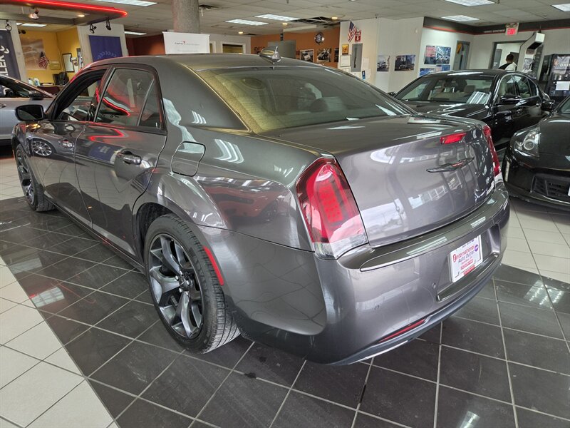 2023 Chrysler 300 Series S V6 4DR SEDAN - Photo 40 - Hamilton, OH 45015