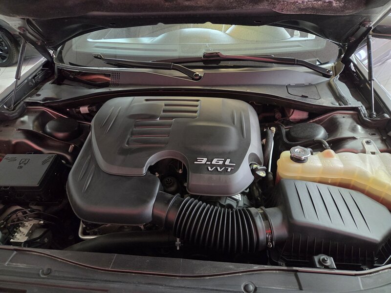 2023 Chrysler 300 Series S V6 4DR SEDAN - Photo 50 - Hamilton, OH 45015