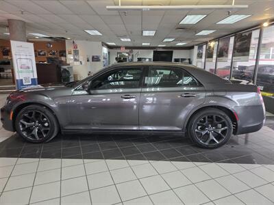 2023 Chrysler 300 Series S V6 4DR SEDAN - Photo 3 - Hamilton, OH 45015