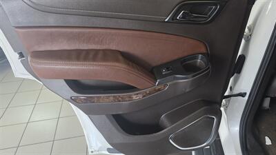 2016 Chevrolet Tahoe LTZ 4DR SUV 4X4 - Photo 23 - Hamilton, OH 45015