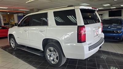 2016 Chevrolet Tahoe LTZ 4DR SUV 4X4 - Photo 8 - Hamilton, OH 45015
