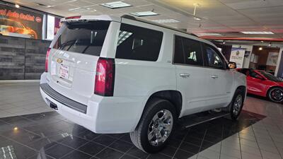 2016 Chevrolet Tahoe LTZ 4DR SUV 4X4 - Photo 5 - Hamilton, OH 45015