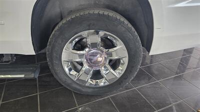2016 Chevrolet Tahoe LTZ 4DR SUV 4X4 - Photo 41 - Hamilton, OH 45015