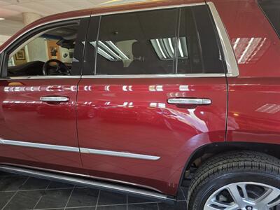 2019 Cadillac Escalade Premium Luxury 4DR SUV AWD   - Photo 12 - Hamilton, OH 45015