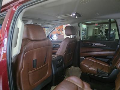 2019 Cadillac Escalade Premium Luxury 4DR SUV AWD   - Photo 37 - Hamilton, OH 45015