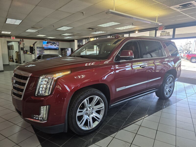 2019 Cadillac Escalade Premium Luxury 4DR SUV AWD   - Photo 1 - Hamilton, OH 45015