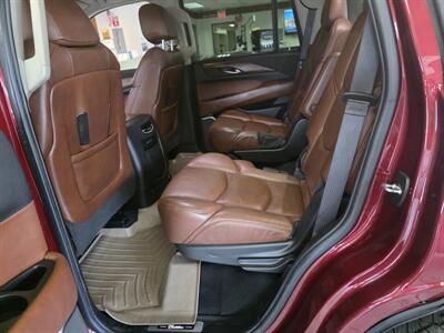 2019 Cadillac Escalade Premium Luxury 4DR SUV AWD   - Photo 38 - Hamilton, OH 45015