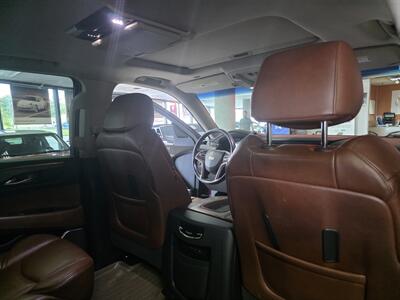 2019 Cadillac Escalade Premium Luxury 4DR SUV AWD   - Photo 29 - Hamilton, OH 45015