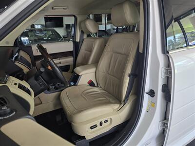 2017 Ford Flex Limited - Photo 9 - Hamilton, OH 45015