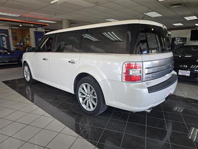 2017 Ford Flex Limited - Photo 6 - Hamilton, OH 45015
