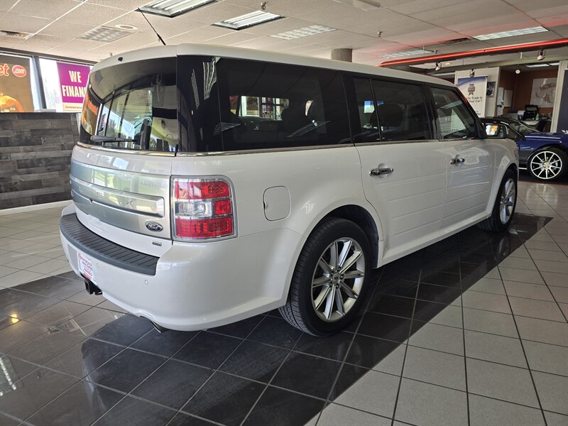 2017 Ford Flex Limited - Photo 4 - Hamilton, OH 45015