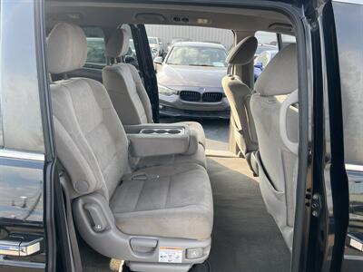 2016 Honda Odyssey SE 4DR MINI-VAN   - Photo 21 - Hamilton, OH 45015
