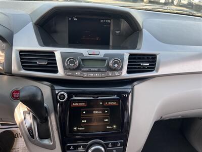 2016 Honda Odyssey SE 4DR MINI-VAN   - Photo 15 - Hamilton, OH 45015