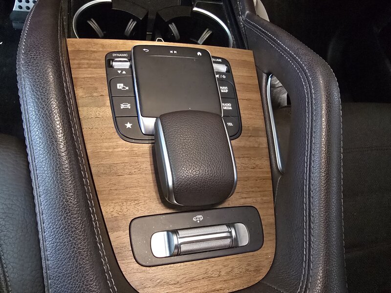 2022 Mercedes-Benz GLS 450 4-MATIC 4DRSUV AWD - Photo 31 - Hamilton, OH 45015