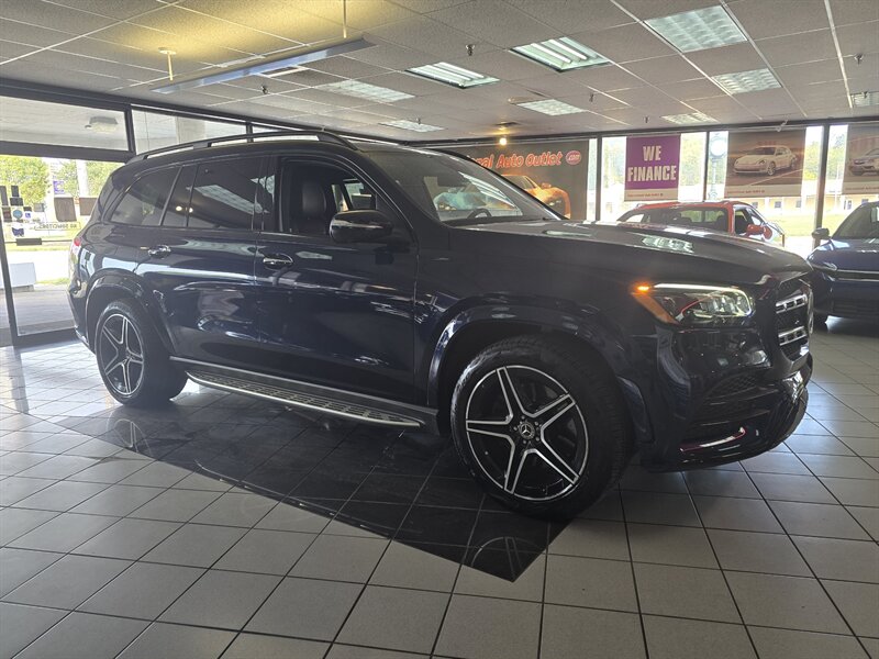 2022 Mercedes-Benz GLS 450 4-MATIC 4DRSUV AWD - Photo 3 - Hamilton, OH 45015