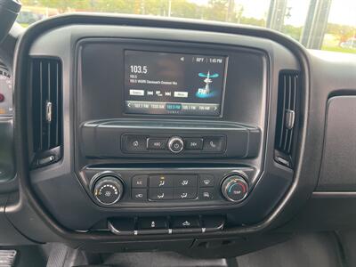 2018 Chevrolet Silverado 2500 Work Truck 4DR EXTENDED CAB   - Photo 13 - Hamilton, OH 45015