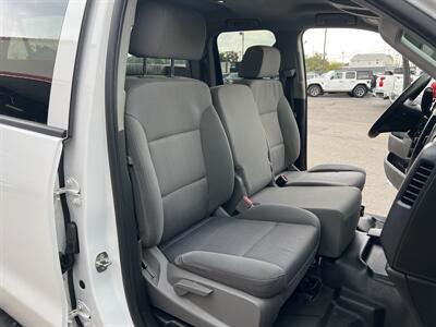 2018 Chevrolet Silverado 2500 Work Truck 4DR EXTENDED CAB   - Photo 22 - Hamilton, OH 45015