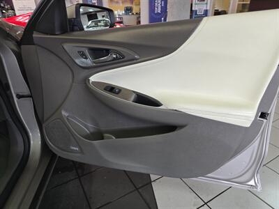 2024 Chevrolet Malibu LT 4DR SEDAN w/2LT   - Photo 11 - Hamilton, OH 45015