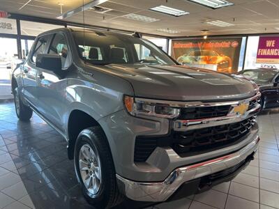 2025 Chevrolet Silverado 1500 5.3L V8 LT 4DR CREW 4X4   - Photo 4 - Hamilton, OH 45015