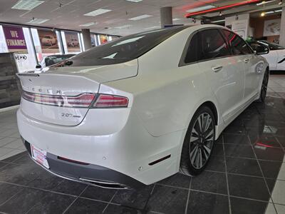 2017 Lincoln MKZ/Zephyr Reserve 4DR SEDAN AWD   - Photo 5 - Hamilton, OH 45015