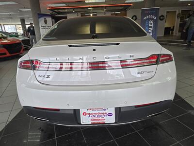 2017 Lincoln MKZ/Zephyr Reserve 4DR SEDAN AWD   - Photo 4 - Hamilton, OH 45015