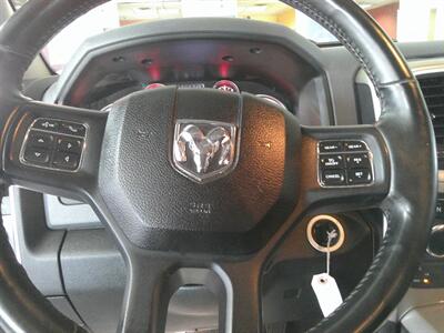 2014 RAM 1500 Big Horn/QUAD CAB/4X4 - Photo 28 - Hamilton, OH 45015