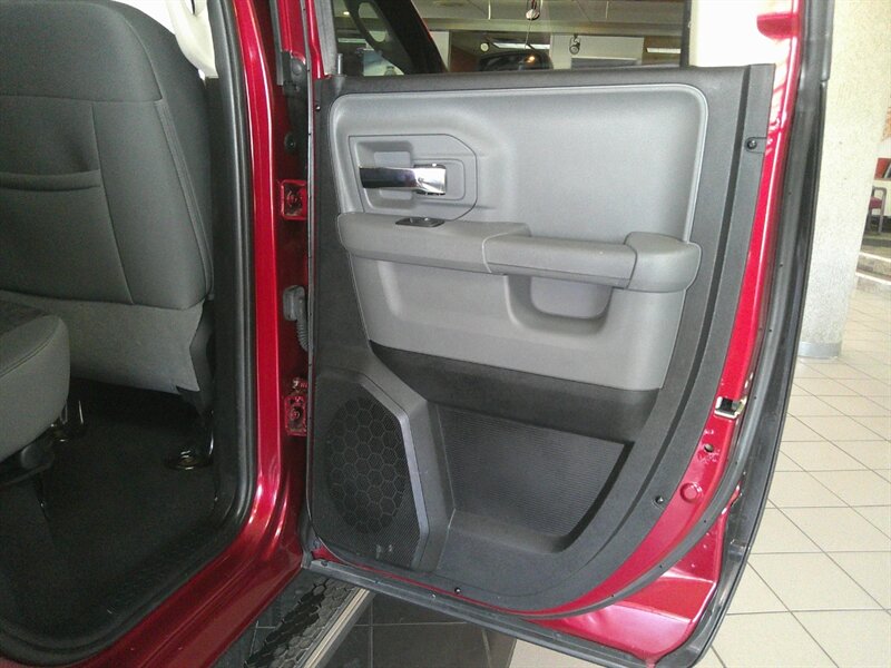 2014 RAM 1500 Big Horn/QUAD CAB/4X4 - Photo 15 - Hamilton, OH 45015