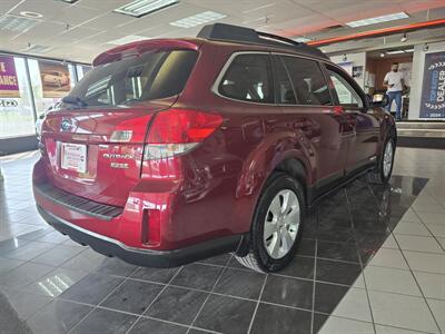 2011 Subaru Outback 2.5i Premium 4DR WAGON AWD   - Photo 4 - Hamilton, OH 45015