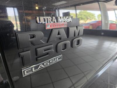 2019 RAM 1500 Classic Express 4DR QUAD CAB 4X4   - Photo 27 - Hamilton, OH 45015