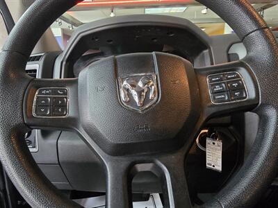 2019 RAM 1500 Classic Express 4DR QUAD CAB 4X4   - Photo 21 - Hamilton, OH 45015
