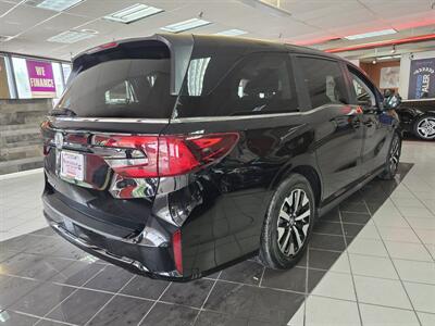 2025 Honda Odyssey EX-L 4DR MINI-VAN   - Photo 4 - Hamilton, OH 45015