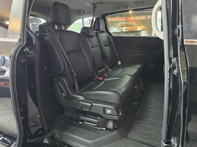2025 Honda Odyssey EX-L 4DR MINI-VAN   - Photo 15 - Hamilton, OH 45015