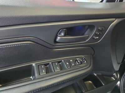 2025 Honda Odyssey EX-L 4DR MINI-VAN   - Photo 17 - Hamilton, OH 45015