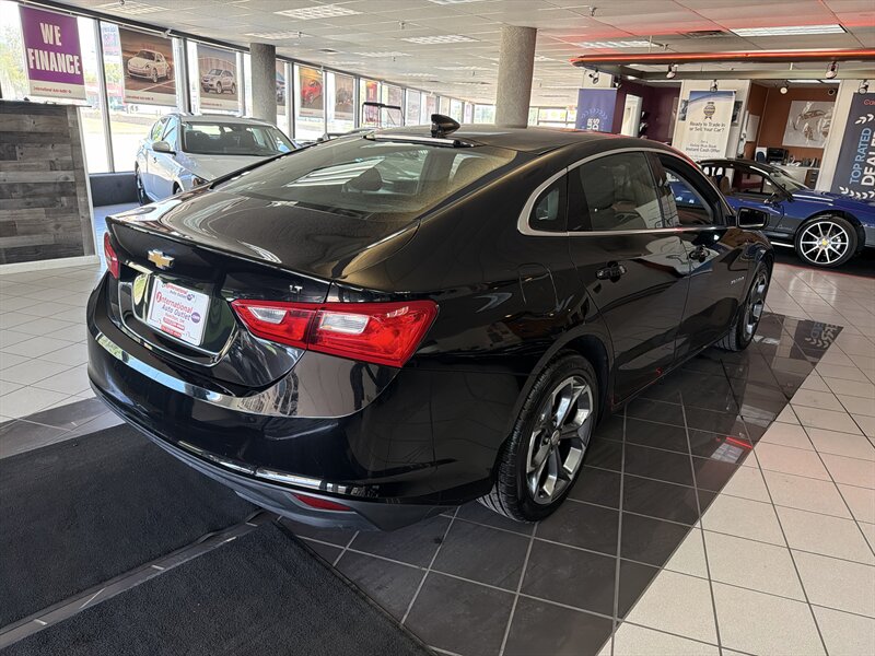 2023 Chevrolet Malibu LT 4DR SEDAN - Photo 6 - Hamilton, OH 45015