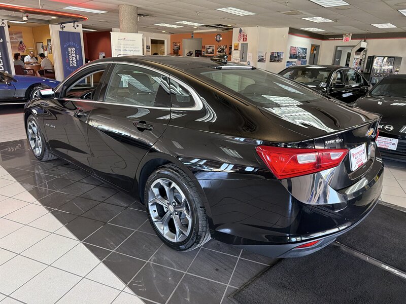 2023 Chevrolet Malibu LT 4DR SEDAN - Photo 8 - Hamilton, OH 45015