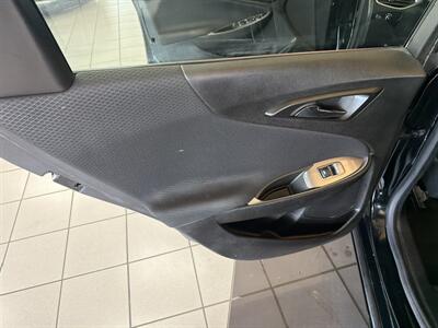 2023 Chevrolet Malibu LT 4DR SEDAN - Photo 17 - Hamilton, OH 45015