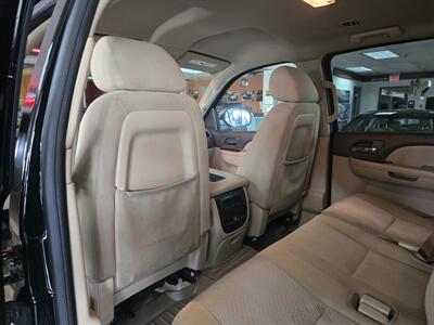 2014 Chevrolet Suburban LS 4DR SUV 4X4 - Photo 11 - Hamilton, OH 45015