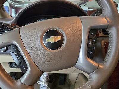 2014 Chevrolet Suburban LS 4DR SUV 4X4 - Photo 26 - Hamilton, OH 45015