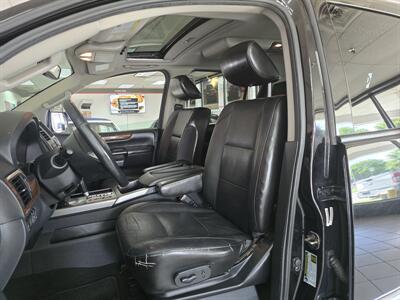 2013 Nissan Armada SV 4DR SUV 4WD   - Photo 9 - Hamilton, OH 45015