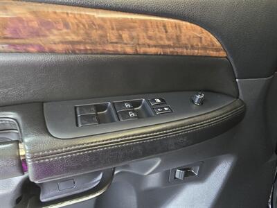 2013 Nissan Armada SV 4DR SUV 4WD   - Photo 23 - Hamilton, OH 45015